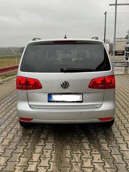VW Touran 2.0 TDi - 4