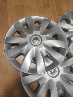 Sada 4 kusů poklic Renault (16") - 4