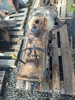 Zetor uřI převodovka - 4