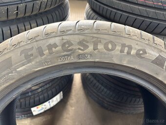255/45 R20 105 W Firestone - 4