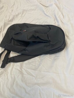 Praktický černý batůžek 40 cm – nový - 4