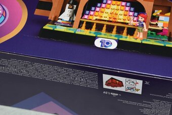 Lego 4002022 - 10 Years of Friendship - 4