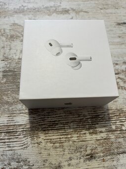 Apple AirPods Pro 2 - 4