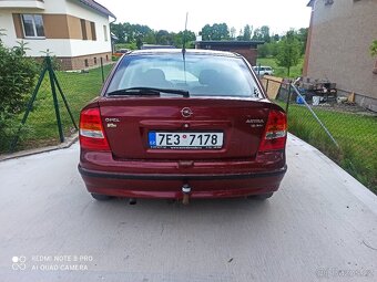 Opel Astra 1.6 - 4