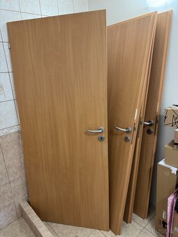 10x Dřevěné dveře s klikami - 4