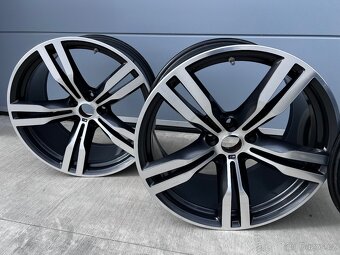 ALU KOLA BMW 7 G12 - 4