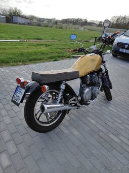 Yamaha xy750 - 4