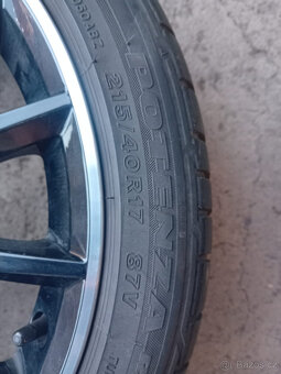 Originál alu kola škoda rapid 215/40 R17 - 4