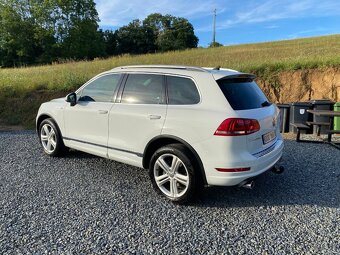 Touareg 3.0tdi R-Line 180kw Tažné 3.5T - 4