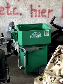 Vrhač tenisových míčků Playmate iSmash s dálkovým ovládáním - 4