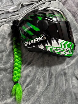 Přilba SHARK s copánkem - 4