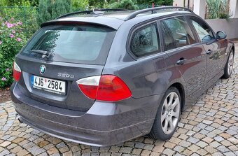 BMW e91 320d 120kw manuál - 4