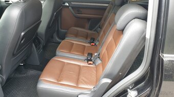 Vw Cross Touran 7mist - 4