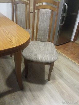 Jídelni rozkládací stůl+ židle - 4