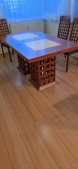 Jídelni stůl, 6 židlí, masiv, dýha - 4