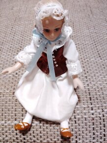 Porcelánová panenka - 4