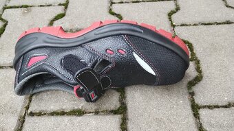 Nové pracovní boty Panda vel. 40 - 4