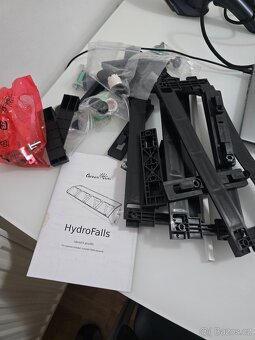 Samozavlažovací truhlíky Greensun Hydrofalls - 4