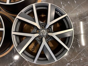 original kolesa VW Touareg III CR r20 760601025Q - 4