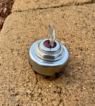 Jawa CZ kyvacka, CZ - spínací skřínka PAL - 4