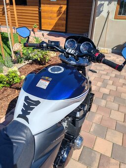 Suzuki GSX 1400 2007 - 4