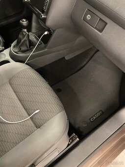 Volkswagen Caddy 1.6 TDI - 4