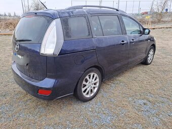 Mazda 5 - 4