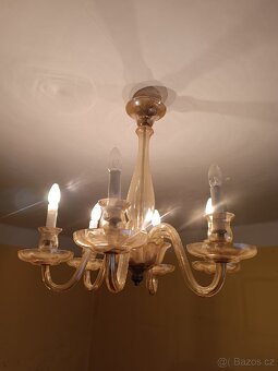 Skleněný lustr - 4