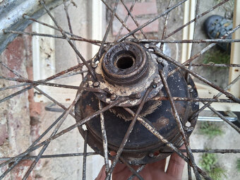 Přední kolo ČZ 150 brzda Šít - 4