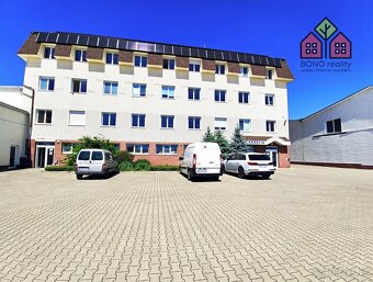 Pronájem ubytovacích prostor, 320 m2, zcela vybaveno, ubytov - 4