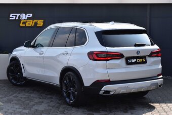 BMW X5 xDrive30d 7.MÍST TAŽNÉ VZDUCH ZÁRUKA DPH ČR 1.MAJITEL - 4