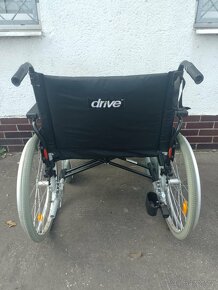 Mechanický invalidní vozík XXXXL, šířka 62 cm - 4