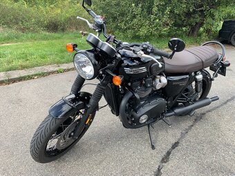 Triumph Bonneville T120 Black 2021 - 4