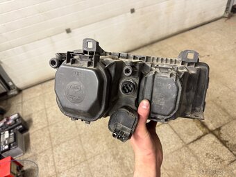 ZKW Levé světlo E36 - 4