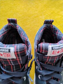 Converse 33,5 - 4