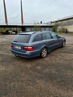 Prodám Mercedes Benz W211 kombi 320cdi rok výroby 2004 - 4