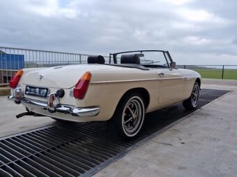 MG MGB Cabrio - 4