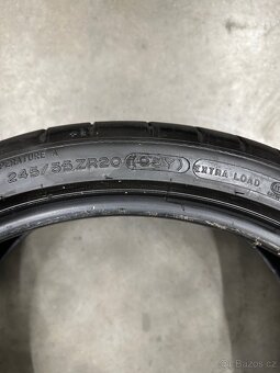 245/35R20 Michelin Pilot Super Sport - 4