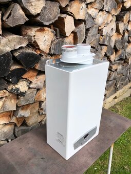 Prodám plynovou karmu Kvart Aqua Comfort Turbo 24,5 kW - 4