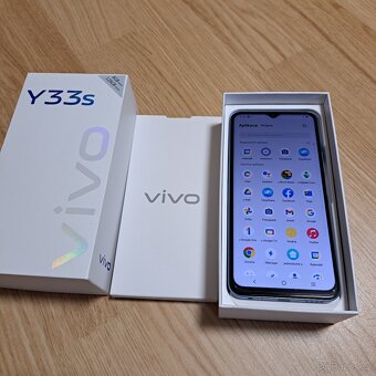Prodám nový mobilní telefon VIVO Y33S 8Gb/128Gb - 4
