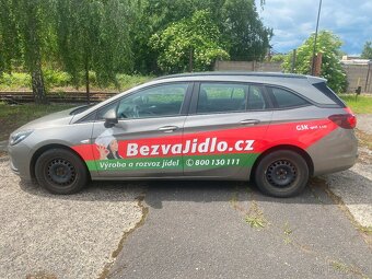Prodám Opel Astra 1.6 CDti, 70kw , r.v. 2016 - 4