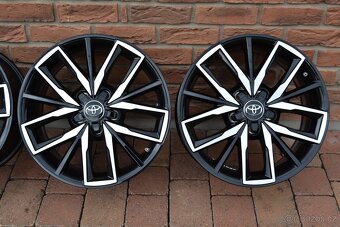 5x114,3 R17 Hliníkové disky Originál Toyota Corolla - 4