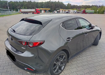 Mazda 3 SKYACTIV-X 2.0 M-Hybrid 90KW 1Maj - 4