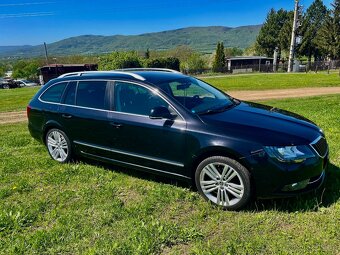 Škoda superb combi 2.0 Tdi 125 kW Dsg - 4