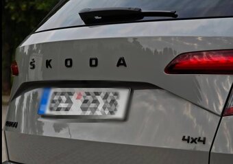 Škoda Karoq Sportline, 2.0 TSI, 140 kW, DSG, najeto 60 tisíc - 4