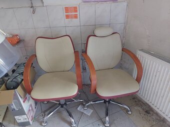 PRODÁME  kadeřncké  křeslo - 4