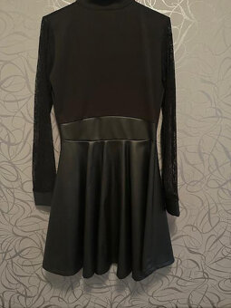 sexy černé šaty - 4