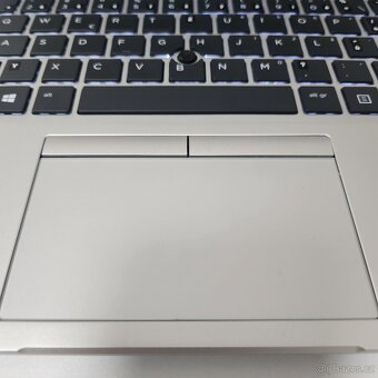 HP EliteBook 745 G5 /Ryzen7/Vega10/16GB_DDR4 - 4