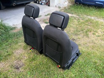 Přední+zadní sedadla AUDI A6 C7 Avant vyhřívané, top stav - 4