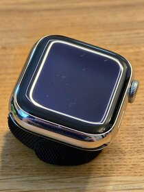 Apple Watch Series 9 Cellular 41mm Stříbrná ocel - 4